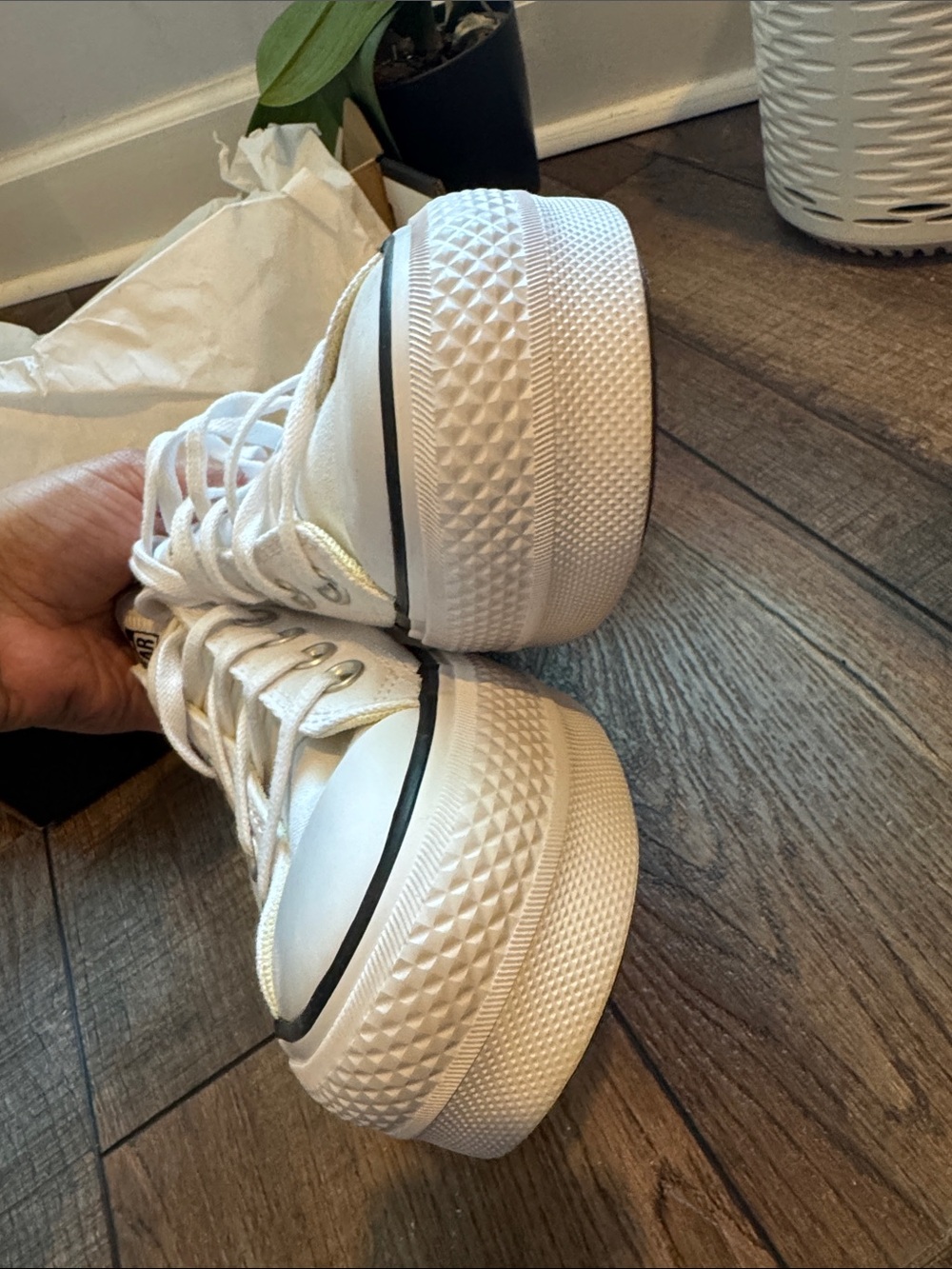 Converse White Low-Top Platform Canvas Sneakers - Picture 7 of 9